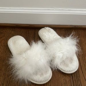 Furry Feathered White Bridal Slippers